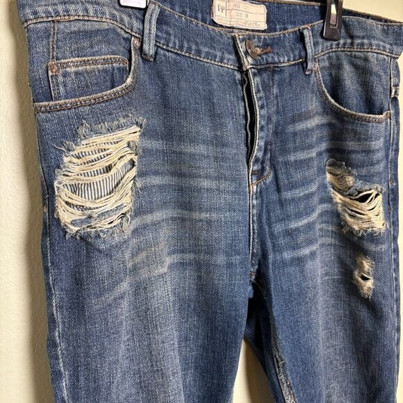 Free People FP Dark Blue Jeans Womens 26 Button Fly Distressed Grunge Boho - Picture 3 of 16